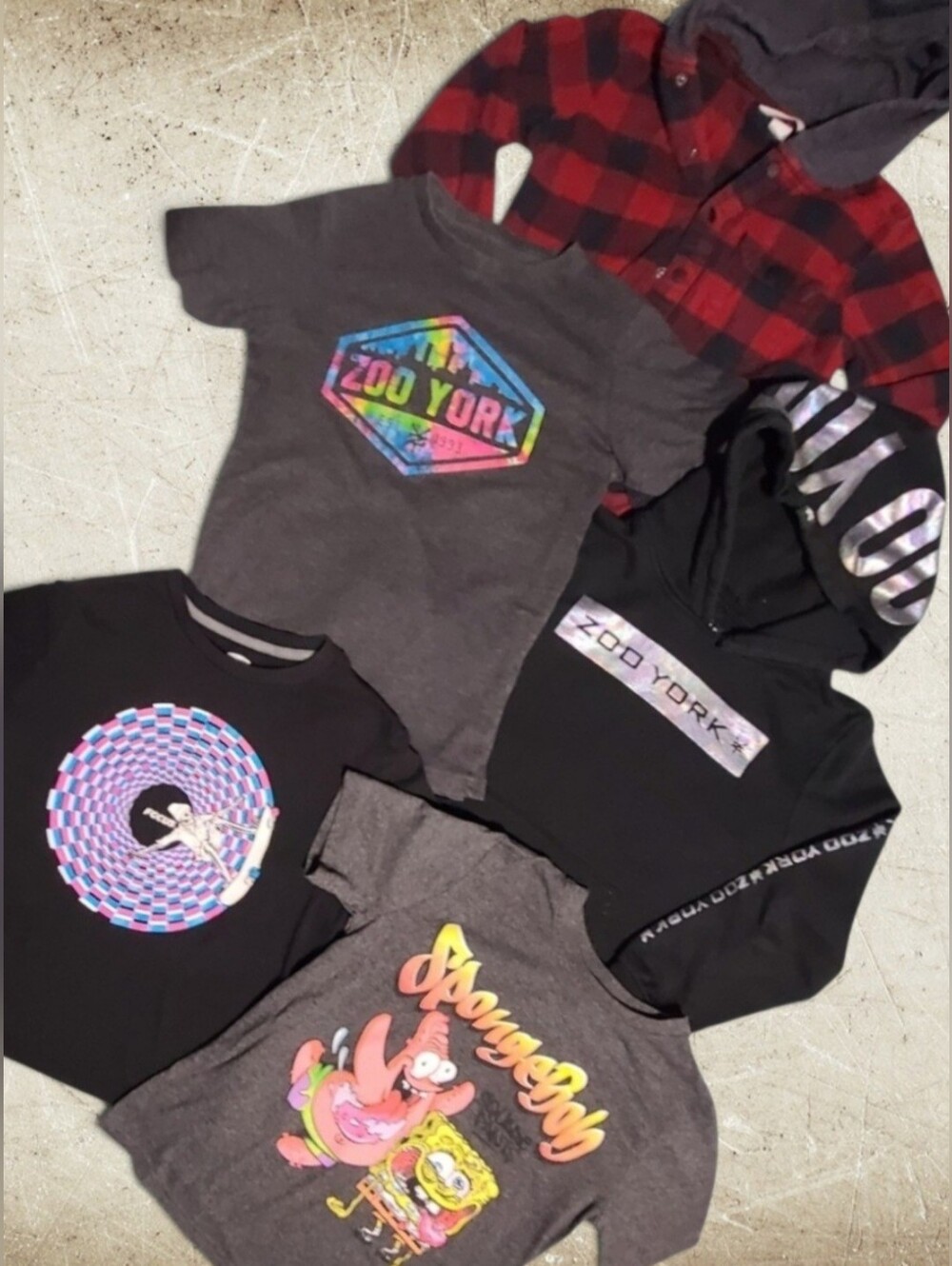 Boys Skater Streetwear 5-Pc Clothing Bundle - Zoo York, Ripzone - Size M (10/12)